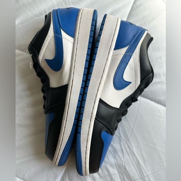 Air Jordan low royal size 9